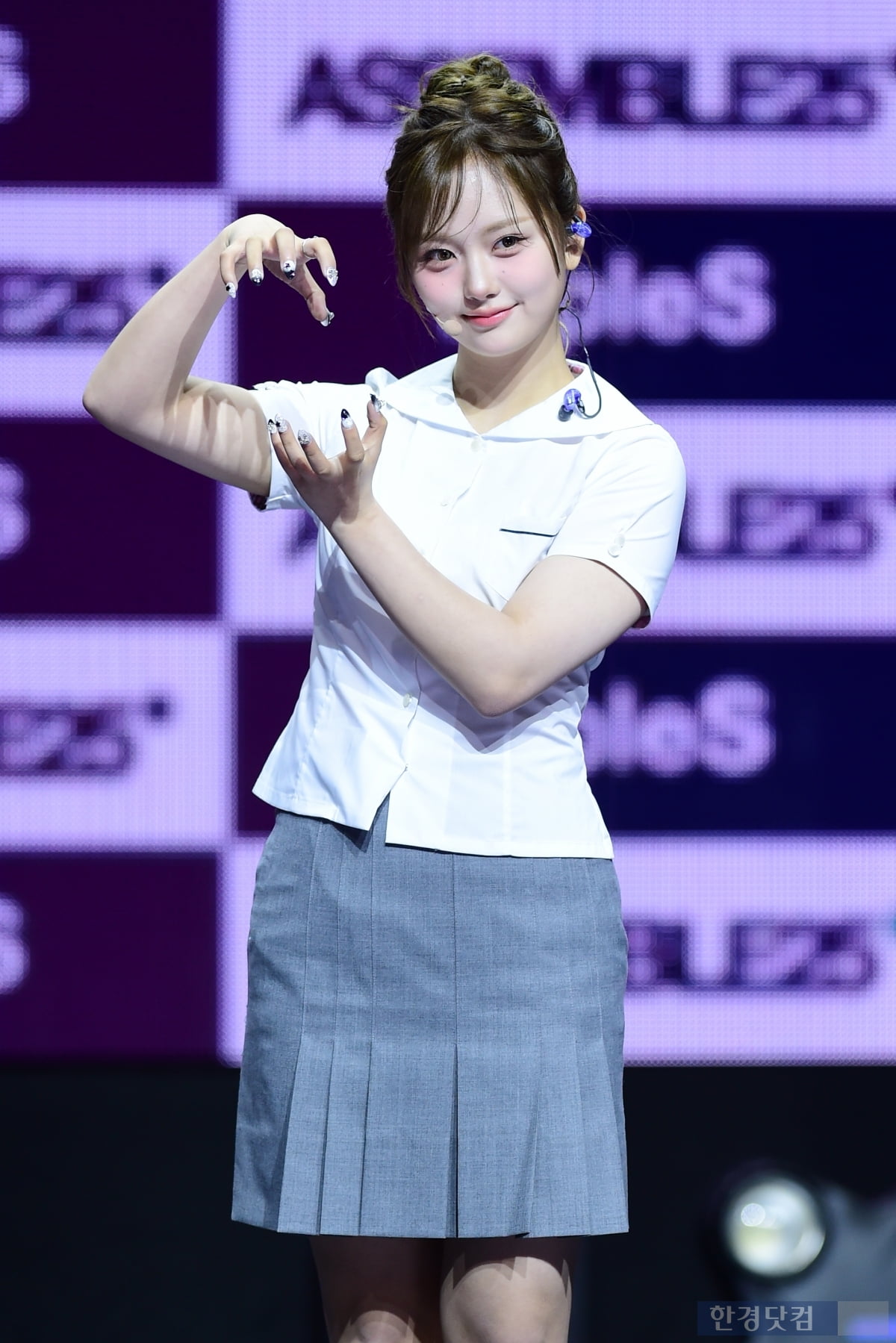 [포토] 트리플에스 서아, '그냥 봐도 귀여운 10년생 막내'