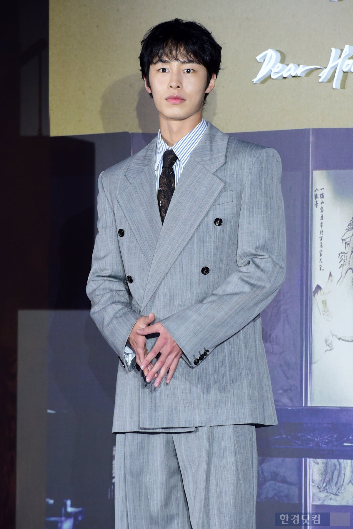 [포토] 이재욱, '팬들 마음 흔드는 멋진 모습'