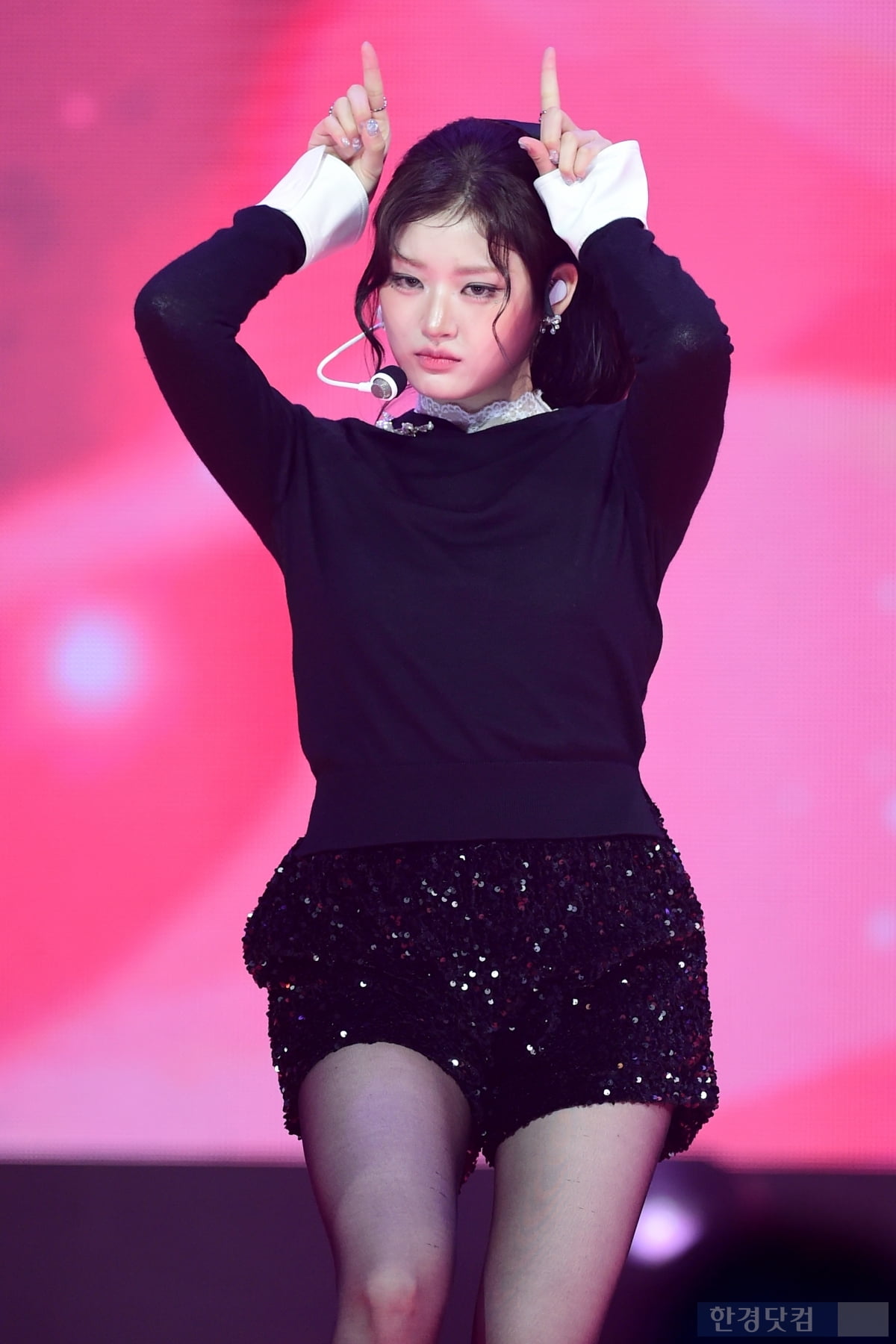 [포토] 피프티피프티, '블랙을 입어도 빛나는 소녀들'