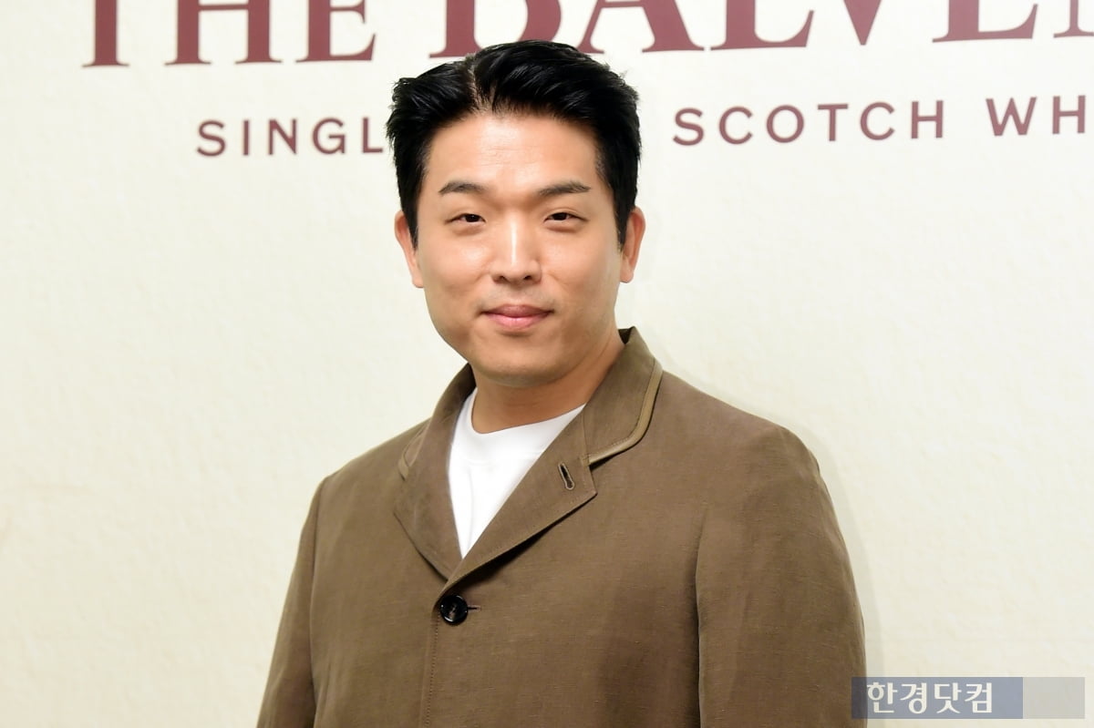 [포토] 안성재 셰프, '멋짐 가득한 모습에 눈길~'