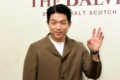 [포토] 안성재 셰프, '멋짐 가득한 모습에 눈길~'