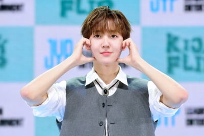 [포토] 킥토토사이트 신고보상 동현, '팬들 마음 사로잡는 멋진 모습'