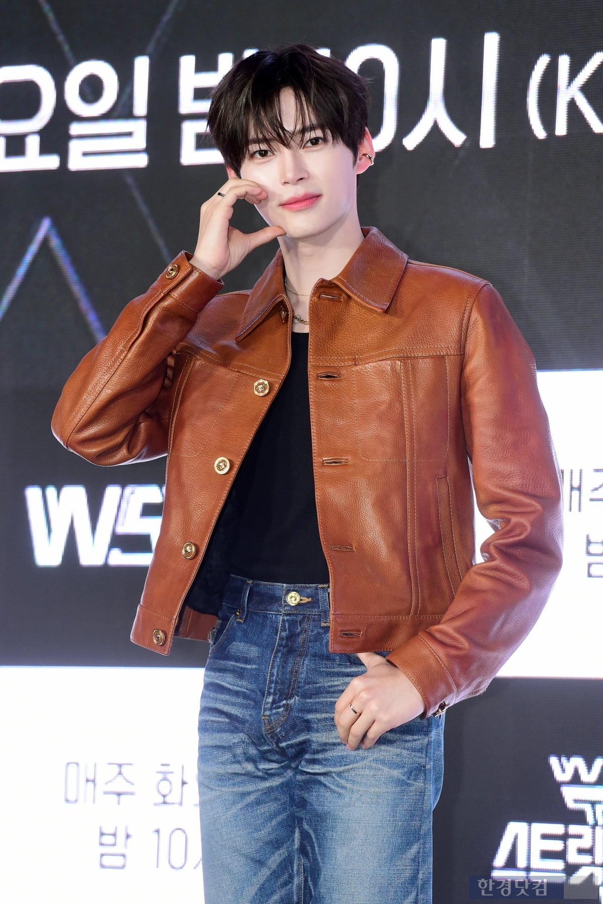 [포토] 성한빈, '팬들 심쿵하게 만드는 멋진 모습~'