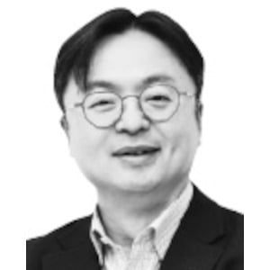 철강산업에도 특별법이 필요하다