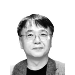 기술 자본주의 시대에 죽 쒀서 남 주기