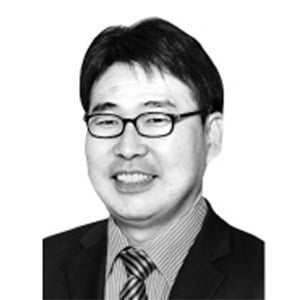 취업률 98% 日 vs '그냥 쉼' 50만 韓