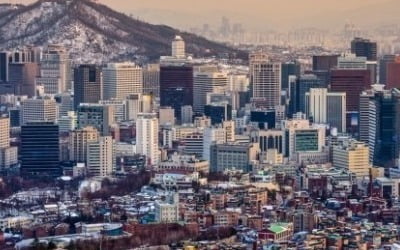 금리 인하기에도 '고금리 채권' 손사래…비우량 기업들 피 마른다