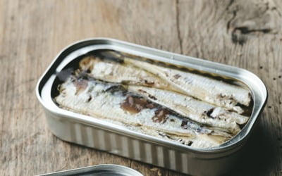 통조림 잘못 먹으면 '전신마비'…캔 열었을 때 확인해야