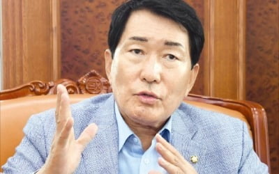 "제보자에게 억대 금품 건넸다"…안상수 前 인천시장 징역형 확정