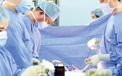 국내 고도비만수술 1인자…환자 체중 20% 줄여 새 삶 선물