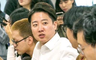 이재명 "사법 통제 강화"…김문수 "의원 불체포 특권 폐지"