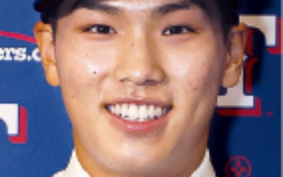 '제2 오타니' 꿈꾸며…김성준, MLB 입성