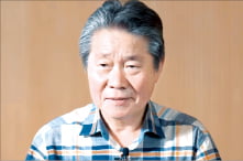 [이 아침의 예술가] 조선의 백색 아름다움…현대적 기물로 재탄생 