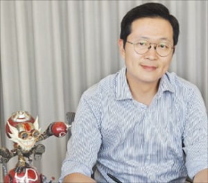 "LCK는 e스포츠계 EPL…해외시장 공략할 것"