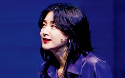 '공허함 속 섬뜩함' 이혜영, '광기어린 차가움' 이영애…두 얼굴의 '헤다'