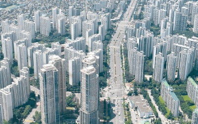 115억 하던 압구정 아파트, 1년 만에 거래된 가격이…