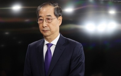 "총리라 못한 일, 대통령 힘으로 해내겠다"…한덕수 출마 선언