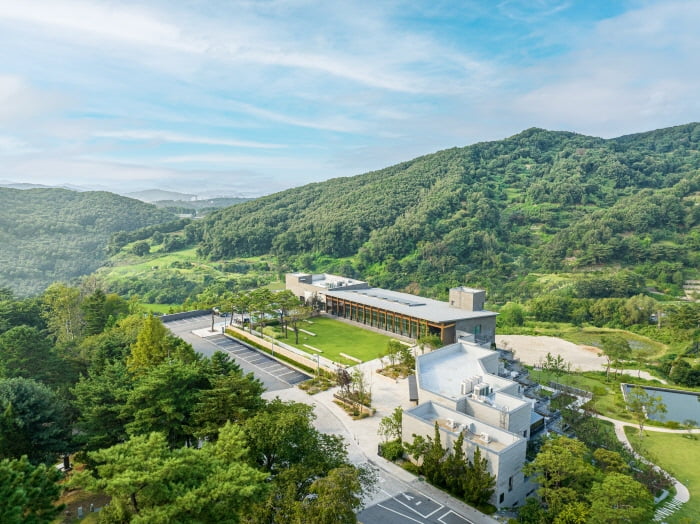 ‘뽀빠이 아저씨’ 故 이상용 별세, 용인공원에 영면