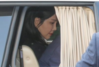 [속보] 김건희 여사, '14일 소환통보' 검찰에 불출석 사유서