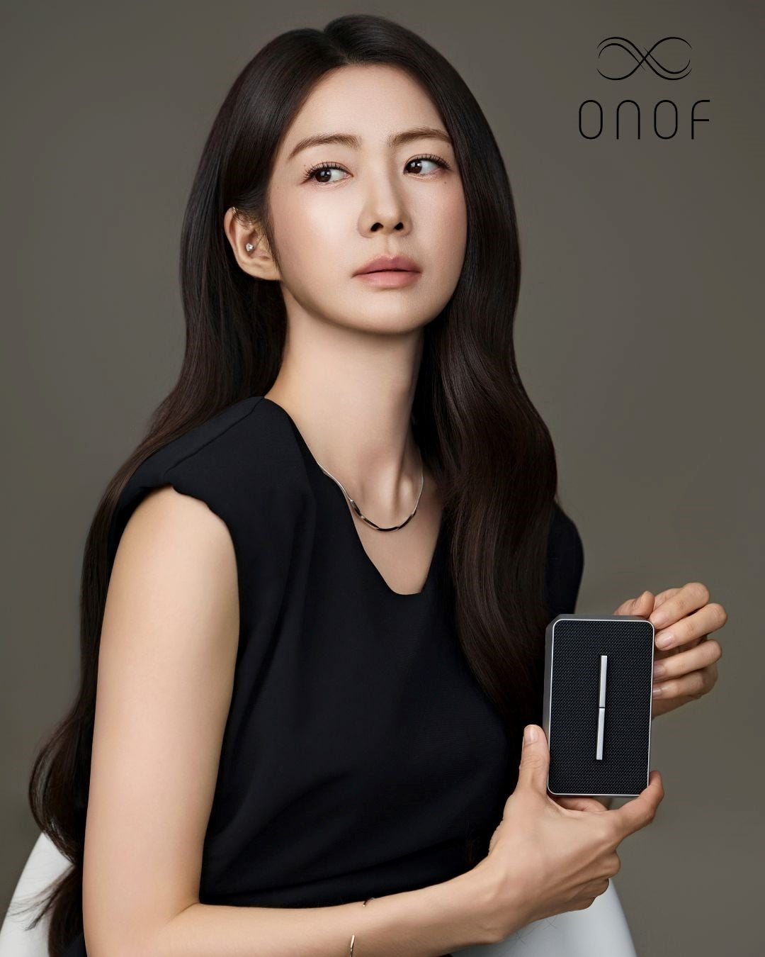 스위치 브랜드 온오프(ONOF), 배우 이요원 모델 발탁
