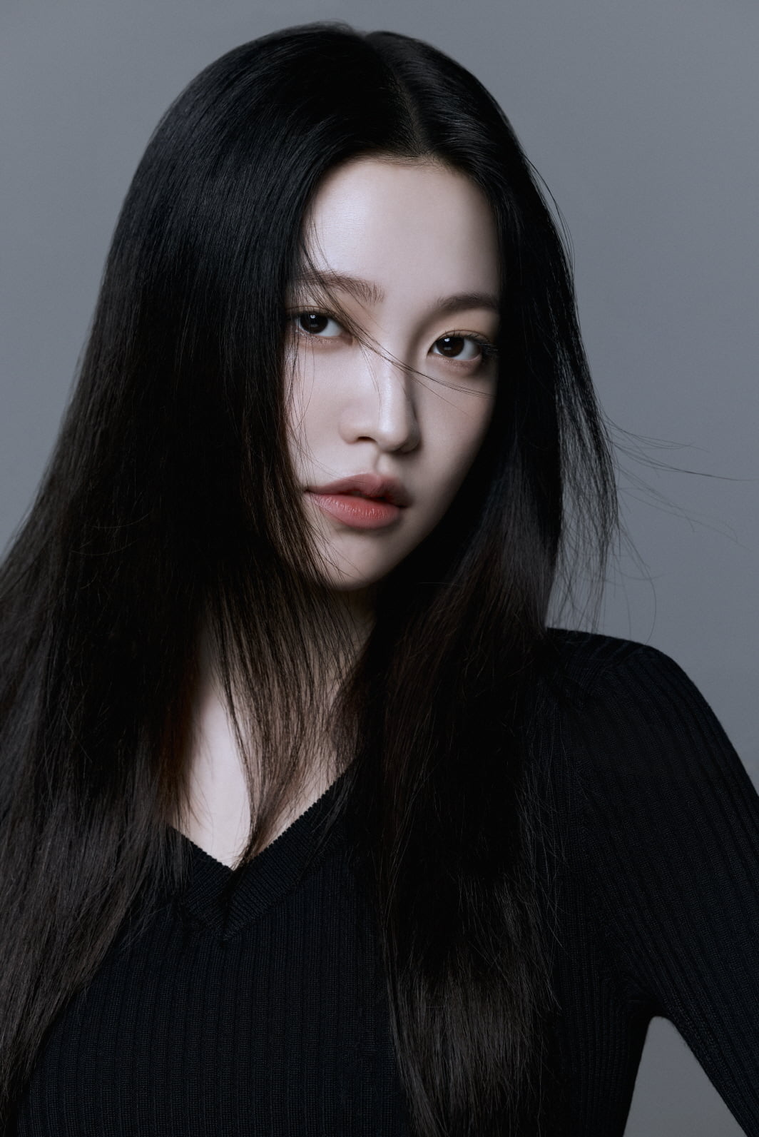 Red Velvet's Yeri Embarks on New Acting Journey with Blitzway Entertainment
