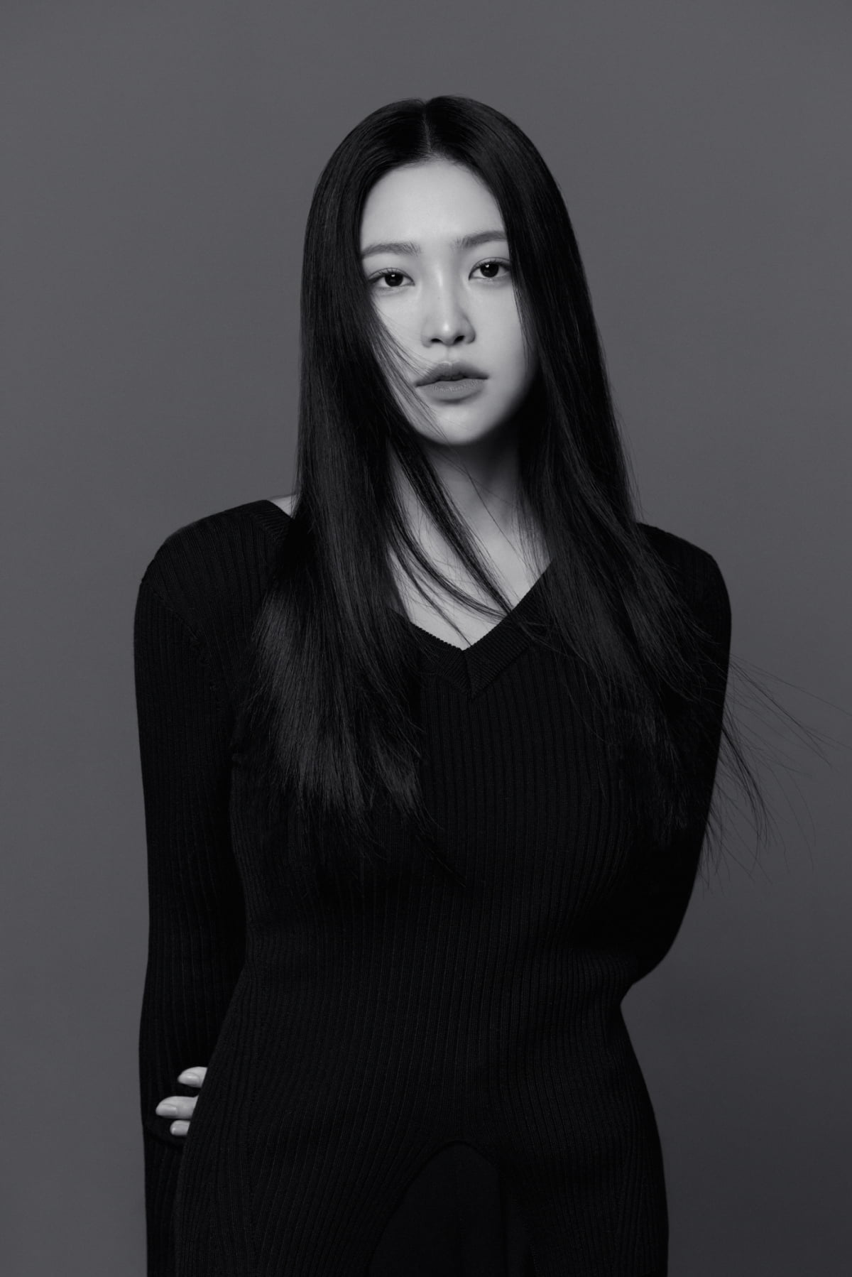 Red Velvet's Yeri Embarks on New Acting Journey with Blitzway Entertainment
