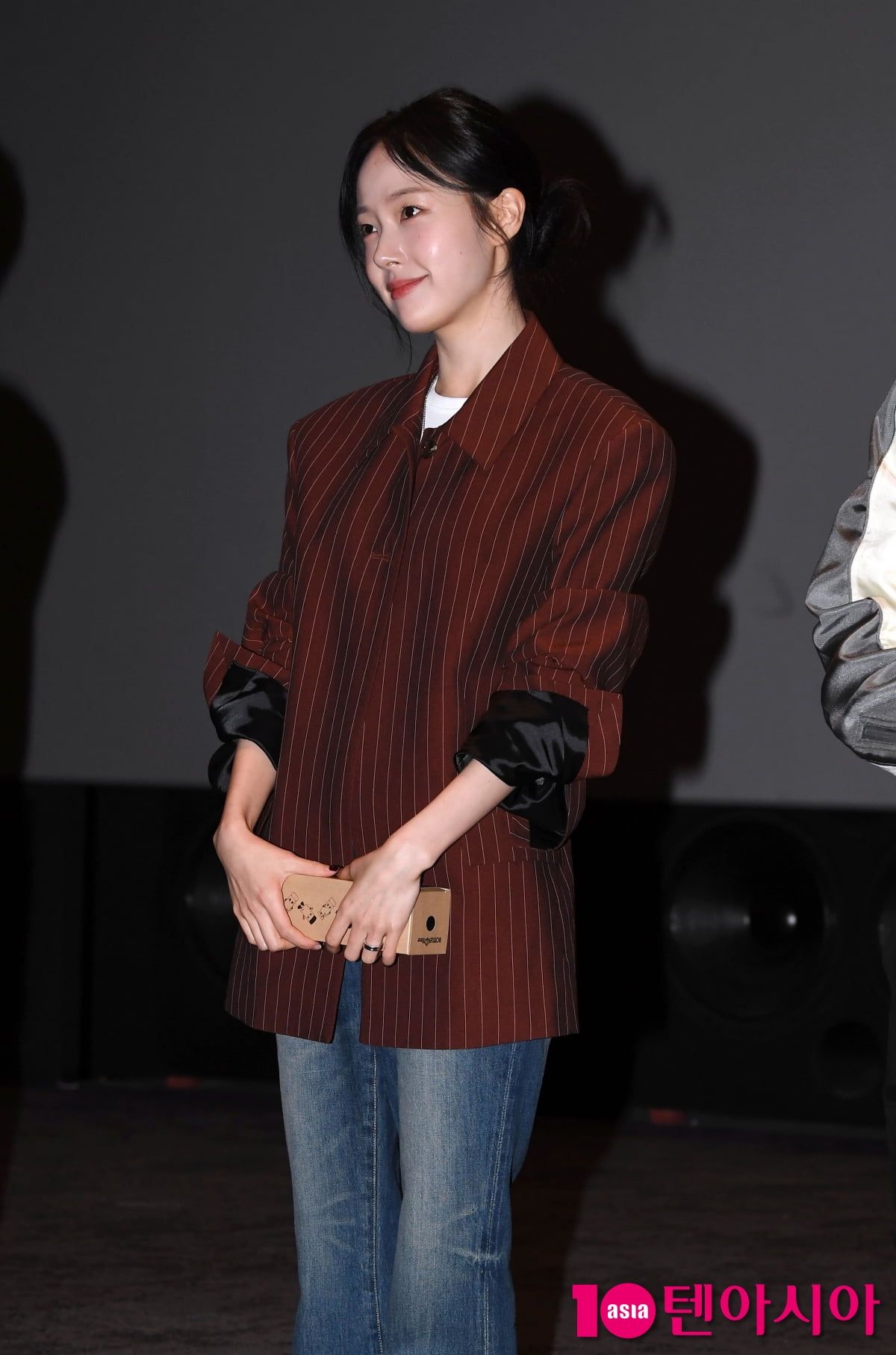 Chae Won-bin Attends Stage Greeting for Crime Action Film 'Yadang'