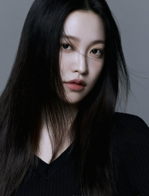Red Velvet's Yeri Shares Her Thoughts After Joining New Agency