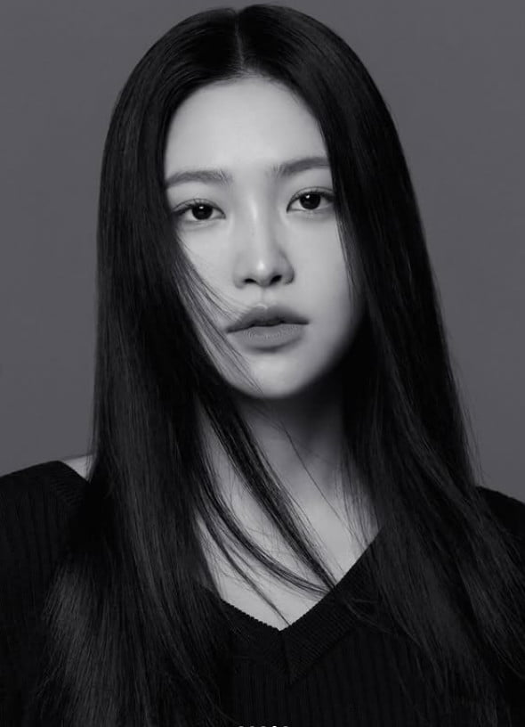 Red Velvet's Yeri Shares Her Thoughts After Joining New Agency