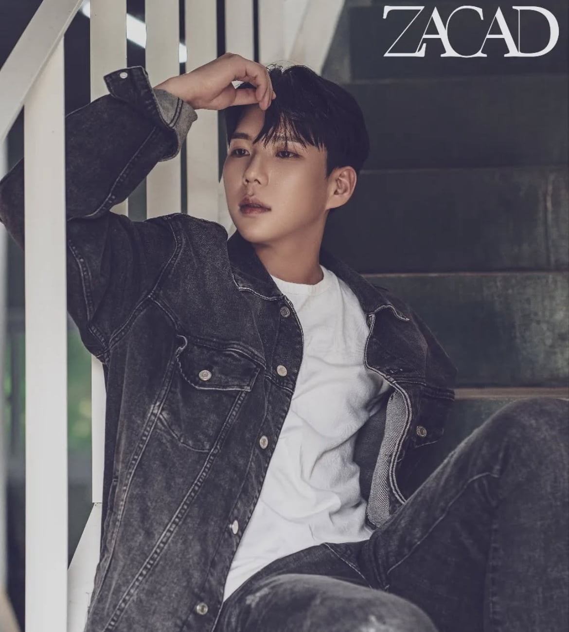 Taebaek Tops Poll as Most Desired Trot Singer for a Stroll in Daehakro