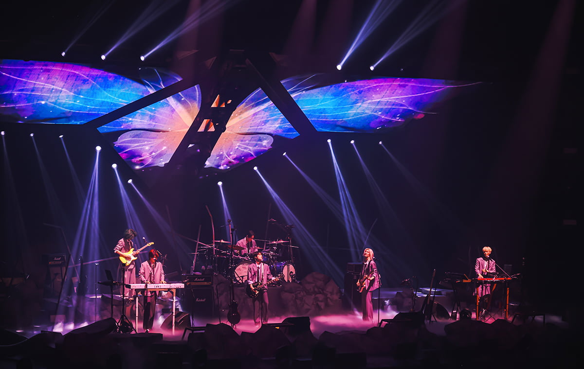 Xdinary Heroes Conclude Their 'Beautiful Mind' World Tour in Seoul with a Bang