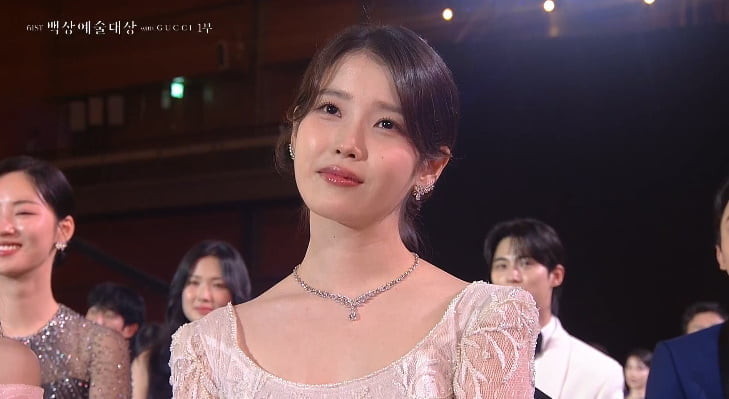 Yum Hye-ran and Choi Dae-hoon Shine at the 61st Baeksang Arts Awards with Best Supporting Actor Wins