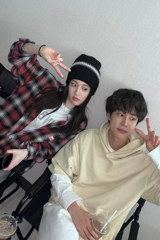 Go Yoon-jung Shares Behind-the-Scenes Moments from 'Resident Playbook'