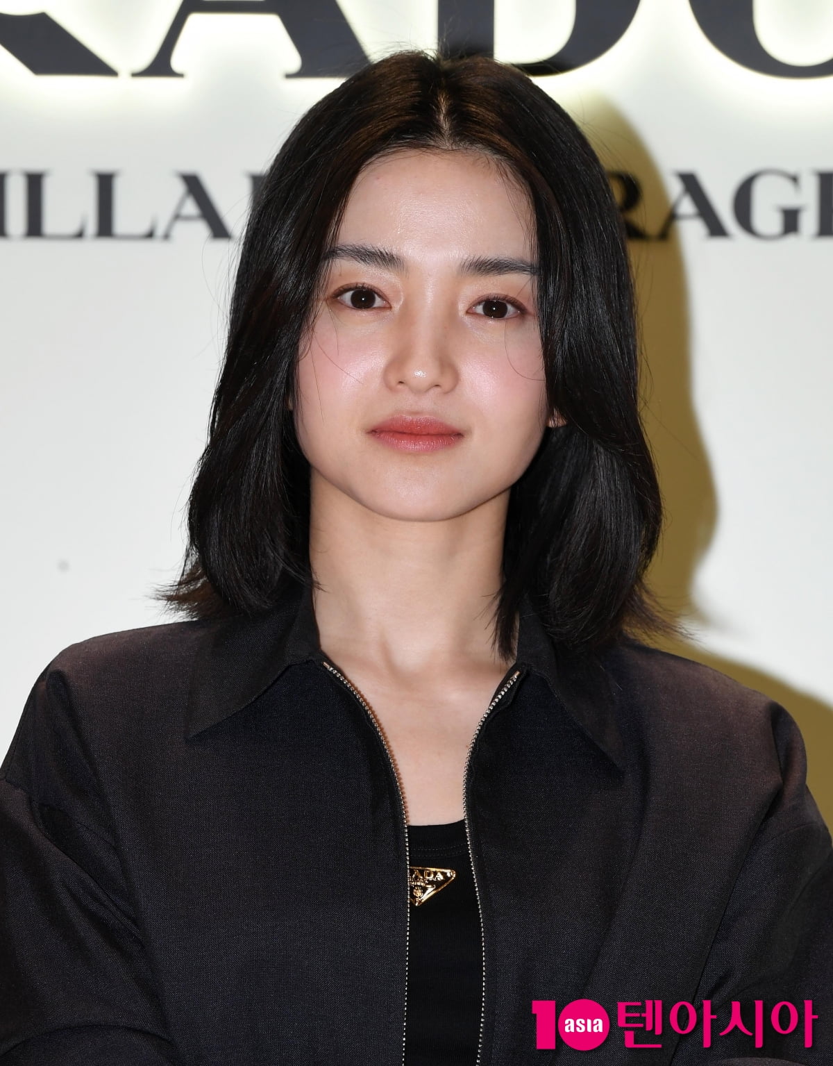 Kim Tae-ri Wins Best Actress at the 61st Baeksang Arts Awards