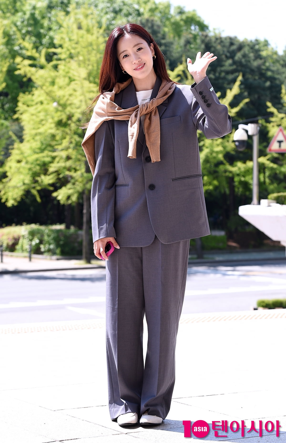 Eunjung Ham Pink charm full of freshness