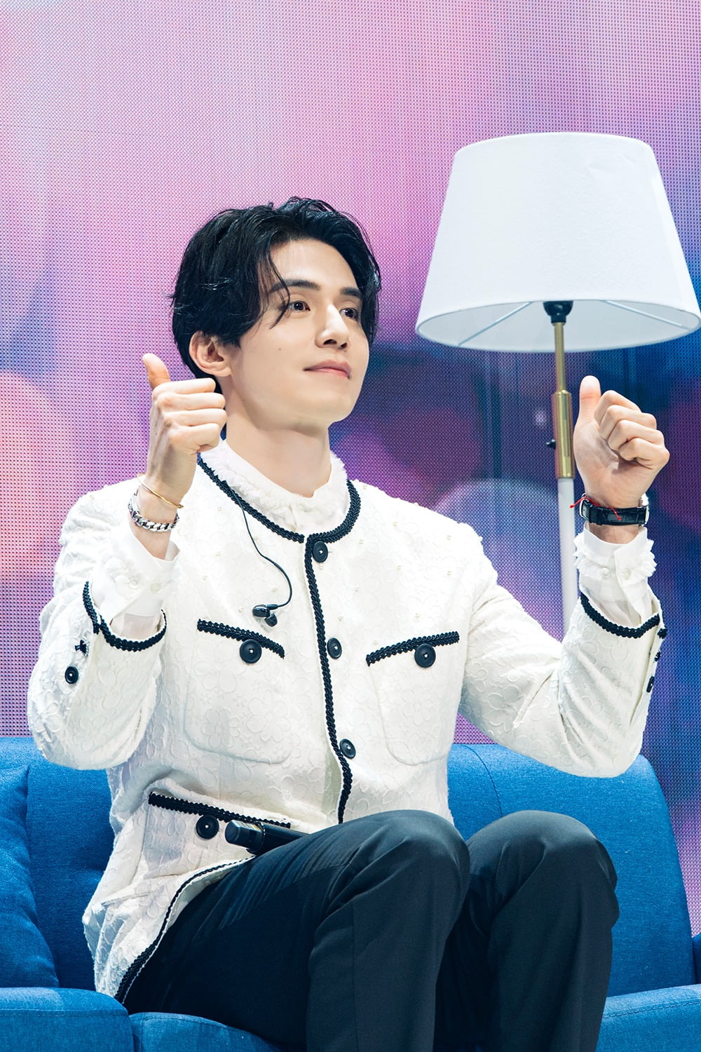Lee Dong-wook Wraps Up Successful Fan Meeting in Tokyo 