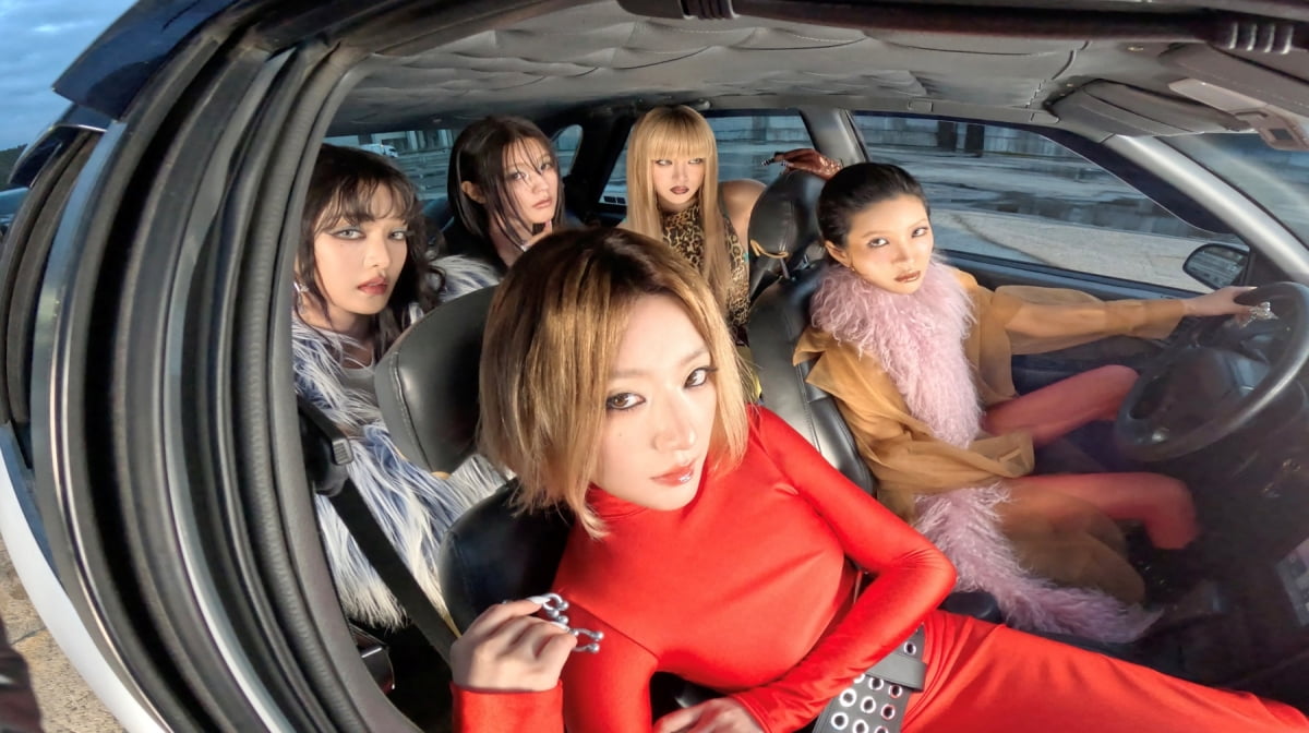 「再契約成功→(G)削除」i-dle、私ではなく「私たち」で新しいチャプターを開始