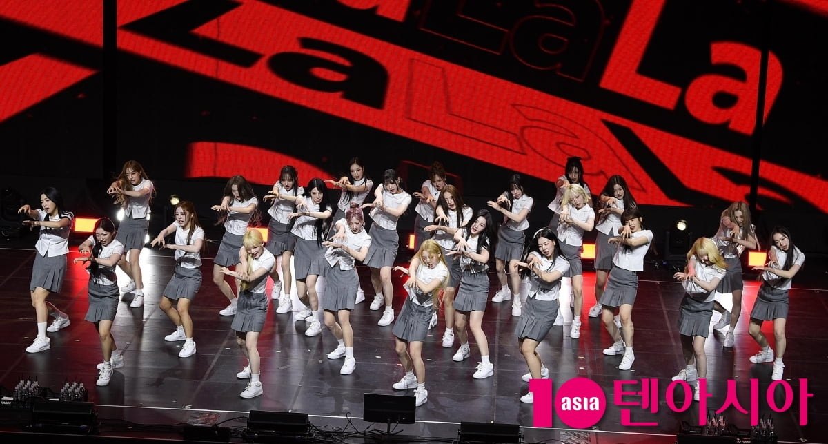 TripleS Unveils New Album 'ASSEMBLE25' at Seoul Showcase