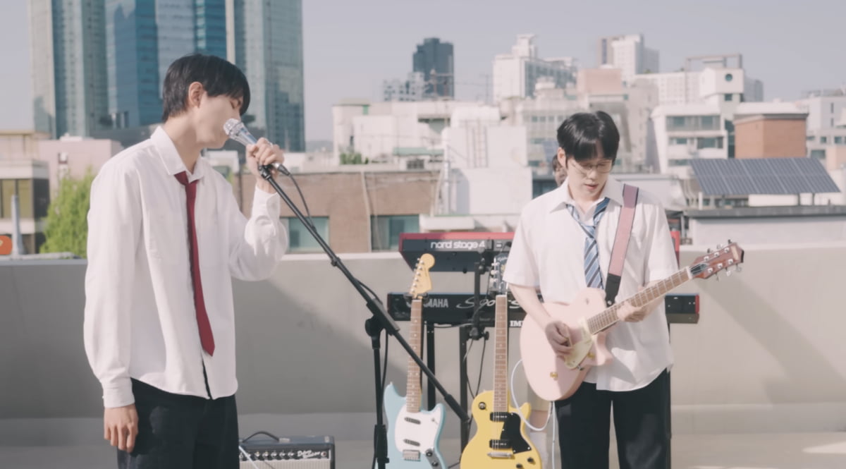 10CM's 'Reach You' Tops Charts 15 Years After Release, Thanks to Innovative Challenge Strategy