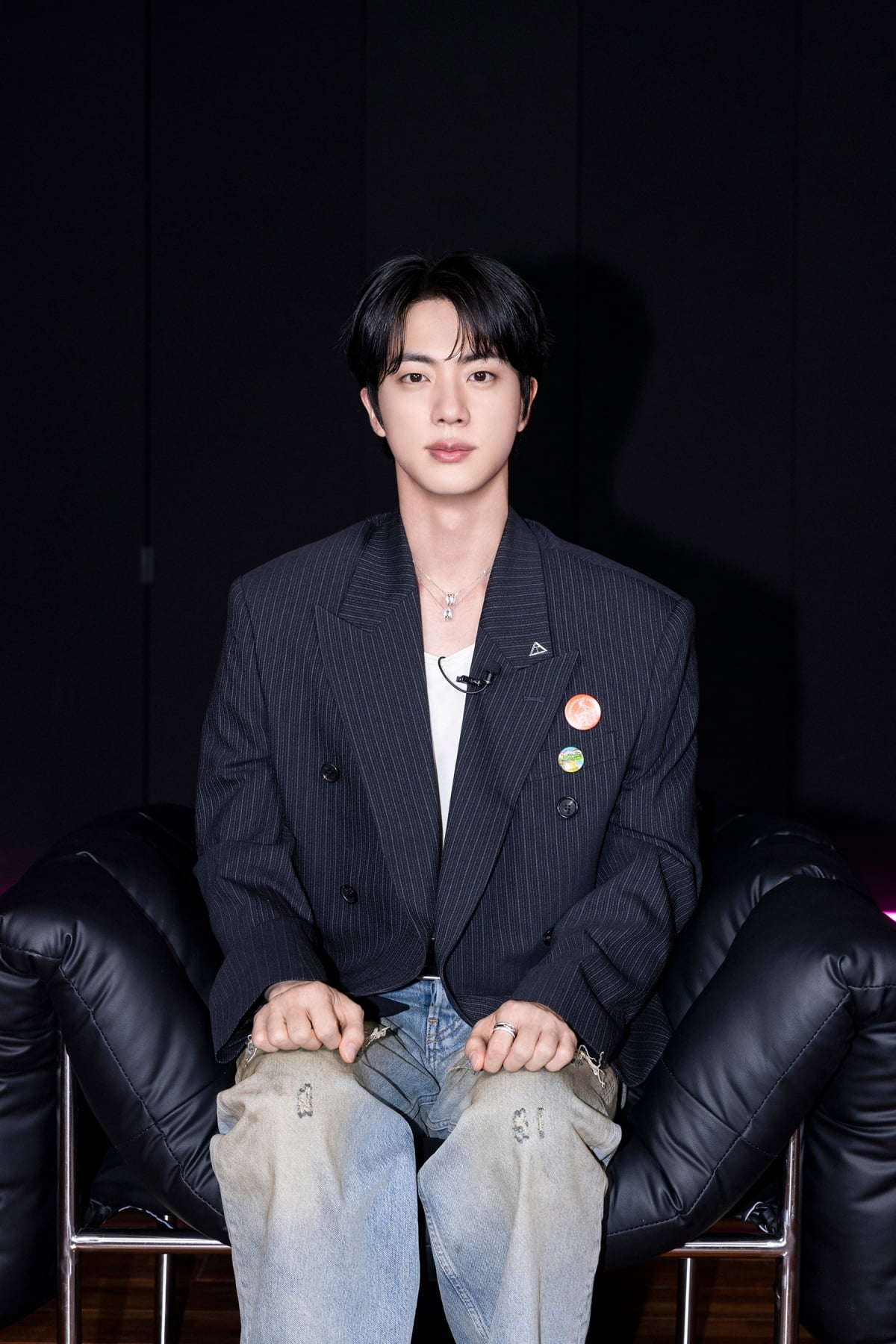 BTS Jin “I wanted to hide my charm, but it's all out in the open”...Singing Jin makes a comeback today (16th) [Interview]