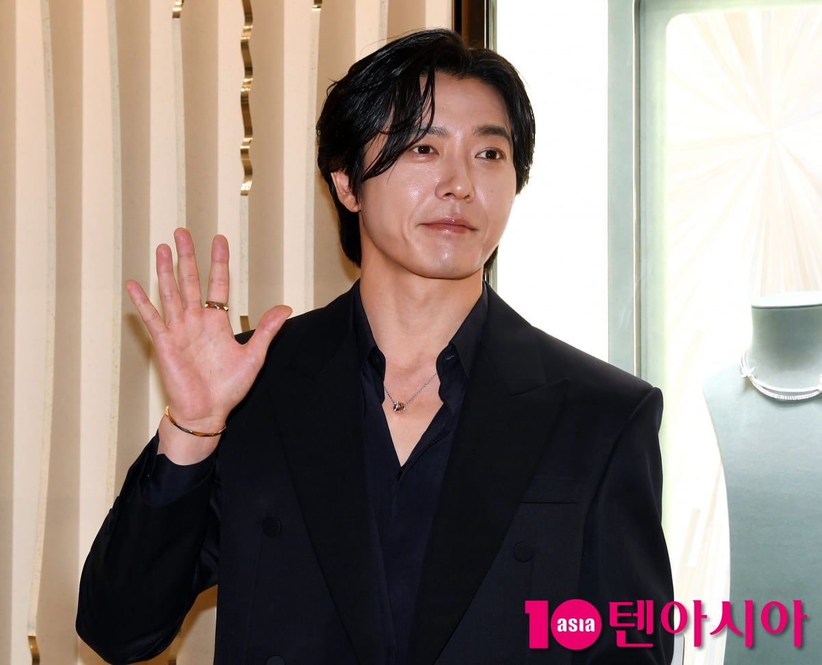 Korean Actor Kim Jae-wook Shines at Graff Photocall Event in Seoul