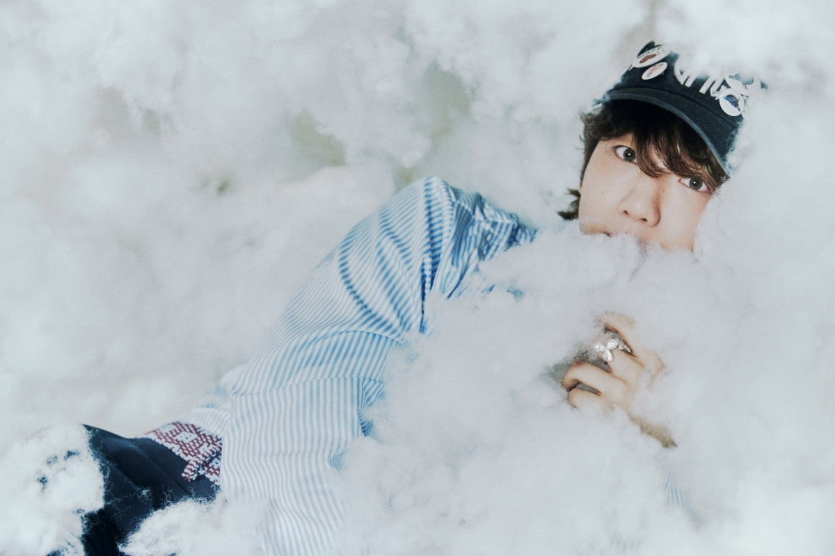 EXO's Baekhyun Discusses New Mini Album 'Essence of Reverie' and Upcoming World Tour
