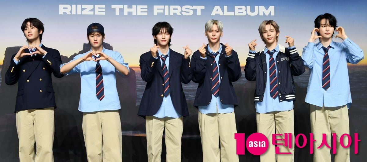 RIIZE Unveils First Studio Album 'Odyssey' at Seoul Showcase