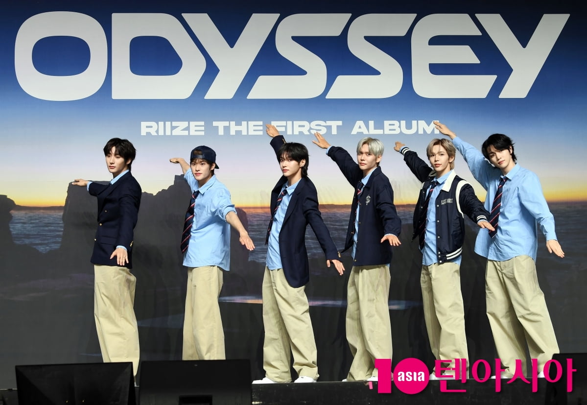 RIIZE Unveils First Studio Album 'Odyssey' at Seoul Showcase