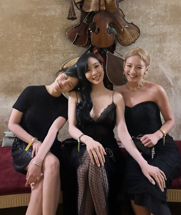 ソニョシデのサニー、LAでヒョヨンとティファニーと再会!A2Oエンターテインメントでの新たな挑戦