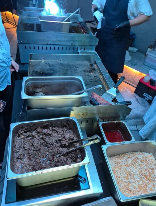“I've never done anything like this before”: Makgeolli entrepreneur Sung Si-kyung invites 80 experts to party