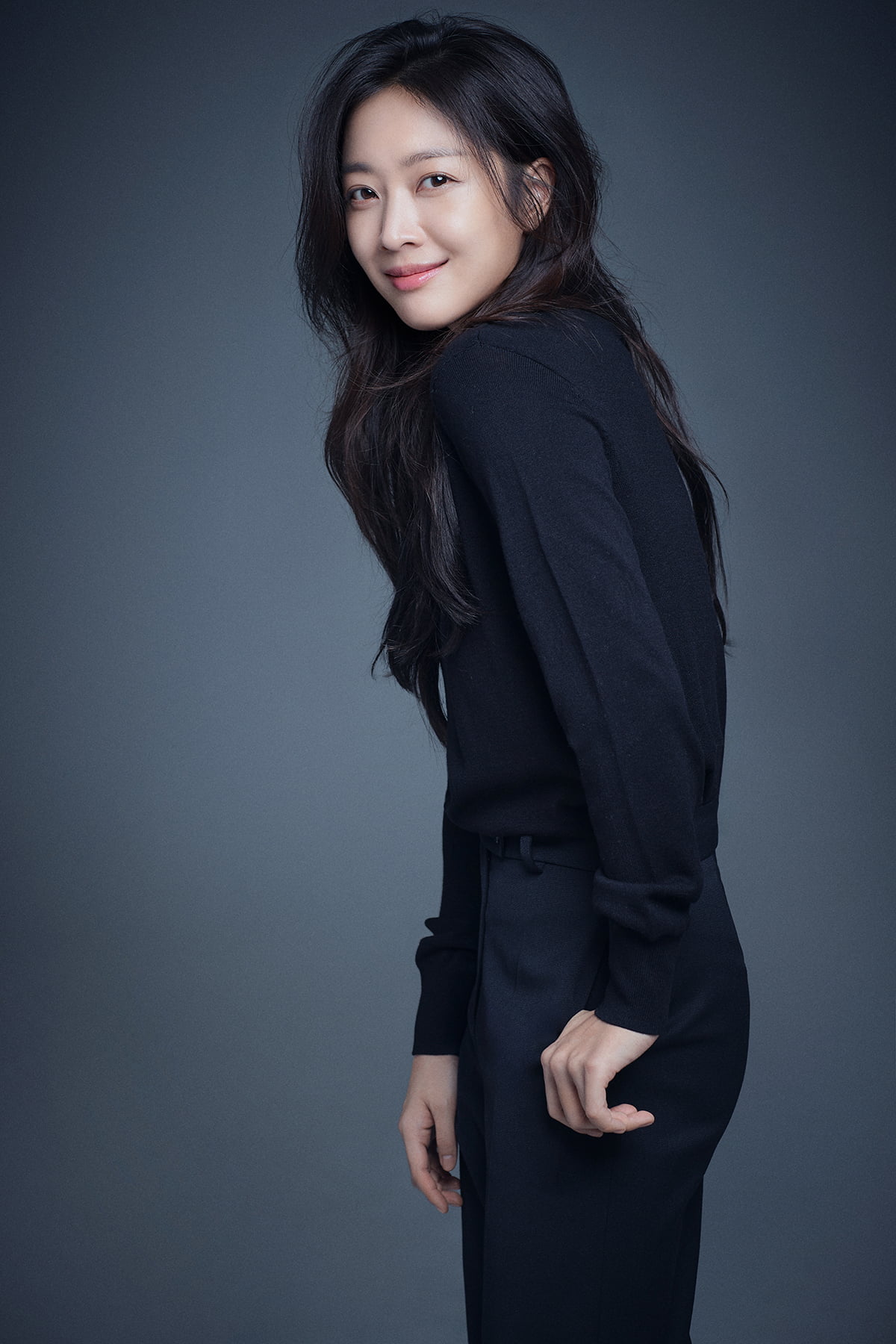 Cho Bo-ah Discusses Her Husband and Career in Netflix's 'Dear Hongrang'