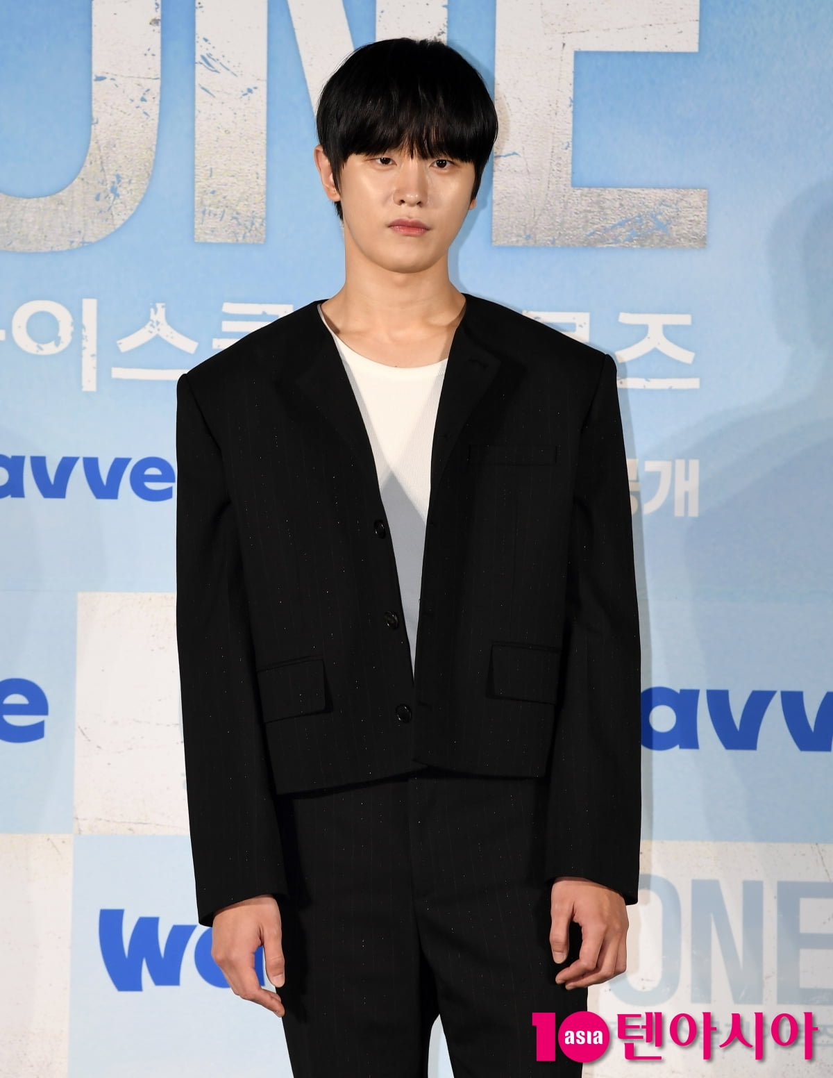 Kim Do-wan Attends Press Conference for New Drama 'ONE: High School Heroes'