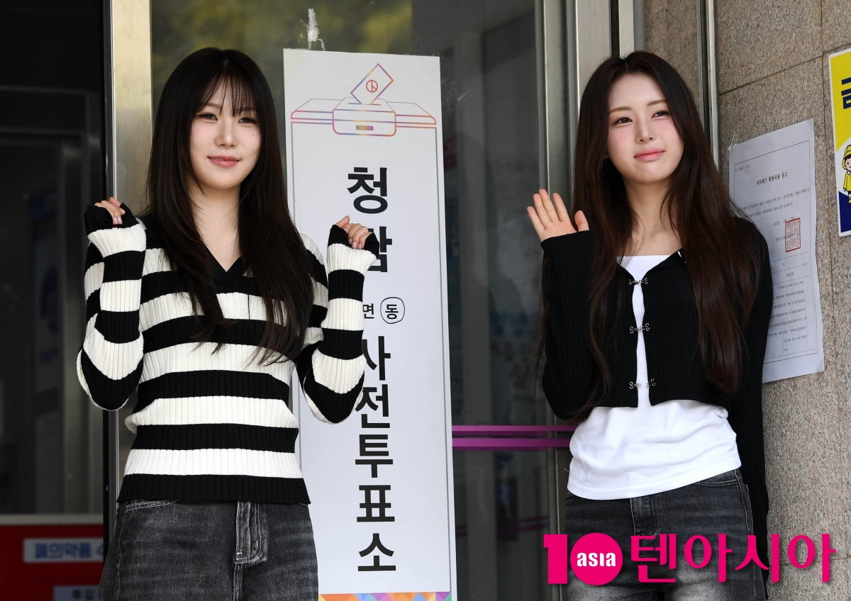 K-Pop Group ifeye Members Tae-rin and Won Hwa-yeon Cast Early Votes in South Korea's Presidential Election