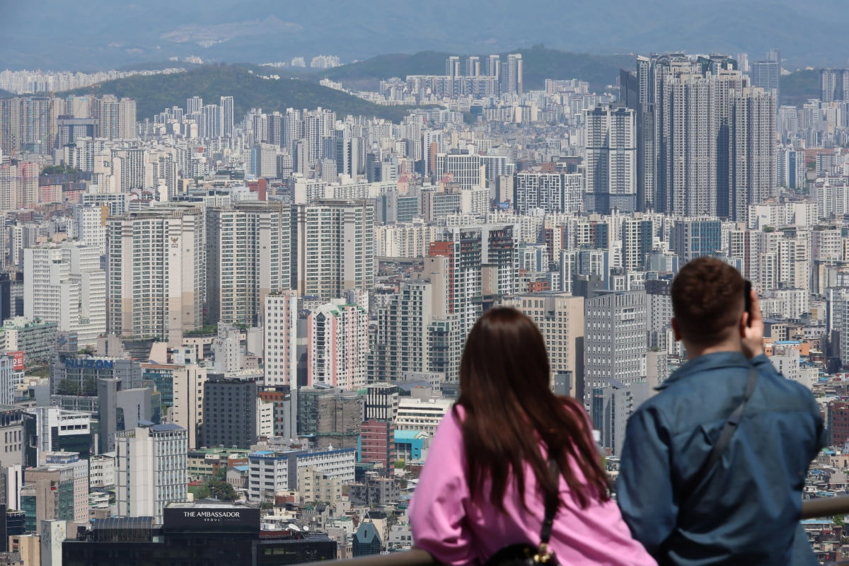 이달 수도권 1만1697가구 분양 채비…"대선 전에 공급"